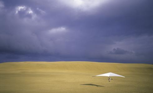 Hang_gliding_Nags_Head_